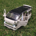 1:32 Die Cast Toyota KDH Hiace Van Model Alloy Diecasts Metal Toy Vehicles Simulation Sound and Light Collection Gift. 