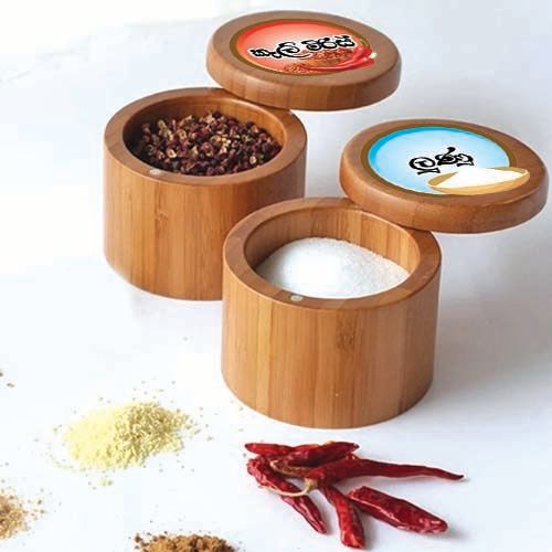 Round%20Multicolored%20spicy%20bottle%20labels%20-%20Image%203