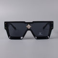 2021 Fashion Luxury Square Luxury Sunglasses Men Women Fashion UV400 Glasses high quality male fashion show Female LV. 