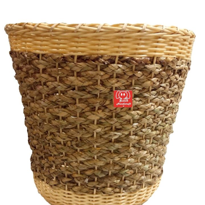 Cane%20&%20Reed%20Bin,%20Garbage%20Bin,%20Dustbin%20-%20Image%203