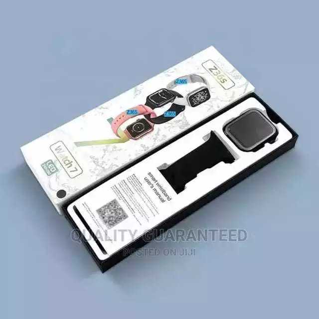 Z36s Smart Watch 45mm Full Display Series 7 with Custom Wallpaper Feature