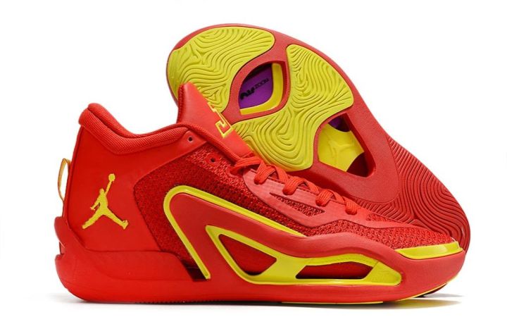 Jordan%20Tatum%201%20Basketball%20shoes%20-%20Image%203