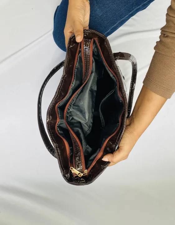 Enmark%20Perfection%20Glossy%20Dark%20Brown%20Ladies%20Handbag%20with%20Pouch%20-%20Image%202