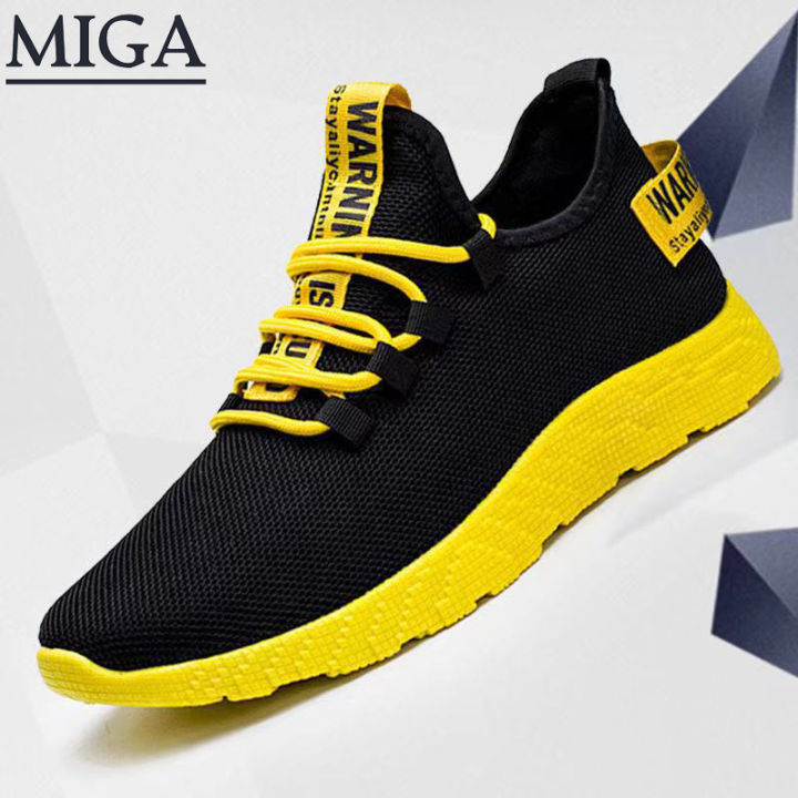 Men's Korean version of lace-up comfortable and light running boys shoes soft bottom trend jogging shoes casual sports shoes.