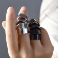 Creative Fashion Joint Armor Knuckle Rings/ Retro Punk Metal Joint Ring Gothic Bendable Ring/ Exquisite Ring Jewelry Accessories. 