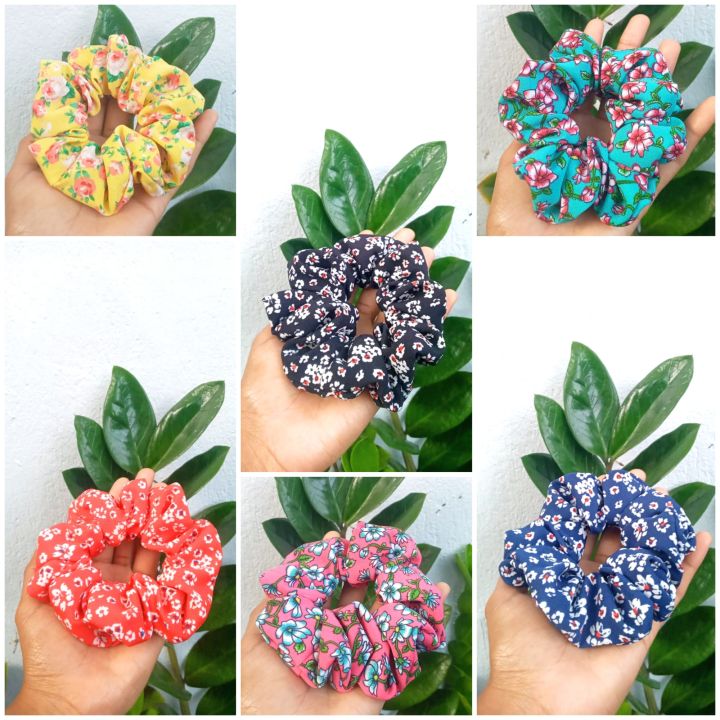 Floral printed scrunchies , unique girl hair accessories , hair and hand scrunchies , new scrunchie styles 2024