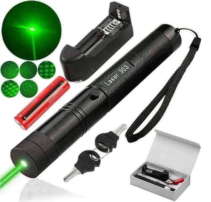 Rechargeble red and green party disco hard lesar light with class and presentation pointar