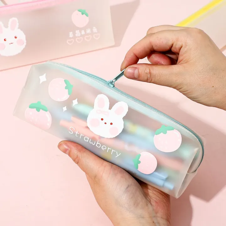 Transparent%20Frosted%20Pencil%20Case%20Junior%20High%20School%20Boys%20and%20Girls%20Creative%20Stationery%20Box%20Cute%20Simple%20Large%20Capacity%20Pupils'%20Stationery%20Bag%20-%20Image%207