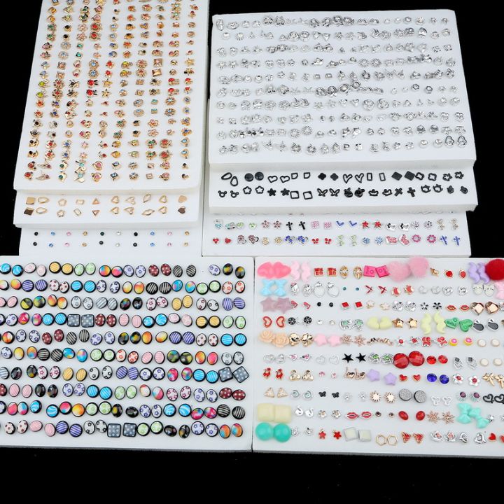 100Pair%20Colorful%20Fruit%20Flower%20Heart%20Star%20Crystal%20Stud%20Earrings%20Set%20Women%20Girls%20Small%20Plastic%20Geometric%20Crown%20Earrings%20Jewelry%20-%20Image%204