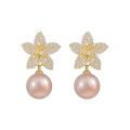 Pearl Gold Earings Jewelry Female Exquisite Crystal Flower Leaves Earrings. 