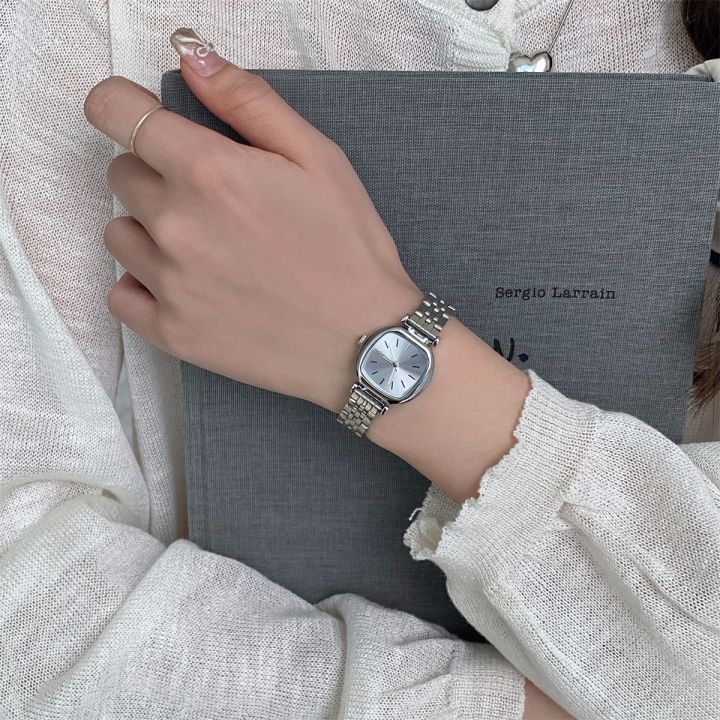 Light%20Luxury%20Watch%20Women%20Ice%20Transparent%20Blue%20Square%20Women%20Steel%20Belt%20Small%20Dial%20Women%20Watch%20-%20Image%208