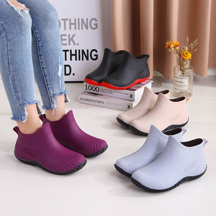 Short%20Fashion%20Non-Slip%20Rain%20Boots%20Rain%20Boots%20Women's%20Boots%20Kitchen%20Rain%20Boots%20Women's%20Waterproof%20Shoes%20Warm%20Cotton%20Winter%20Water%20Shoes%20-%20Image%208