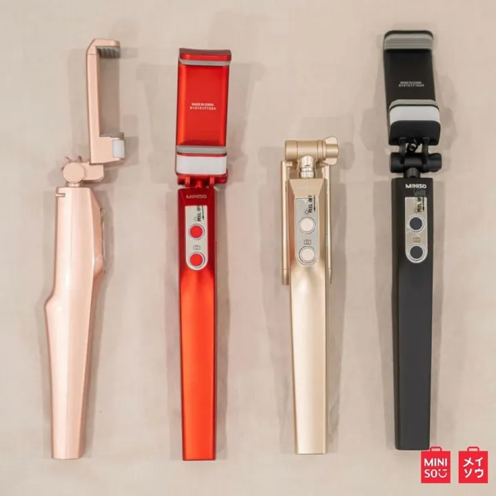 Bluetooth%20Selfie%20Stick%20-%20Image%202