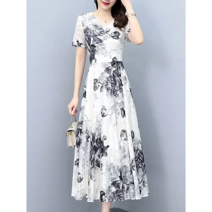 Yfashion%20Women%20Cotton%20Dress%20Summer%20V%20Neck%20Short%20Sleeve%20Waist%20Fit%20Pleated%20Loose%20Dress%20Floral%20Print%20Casual%20Long%20Dresses%20-%20Image%203