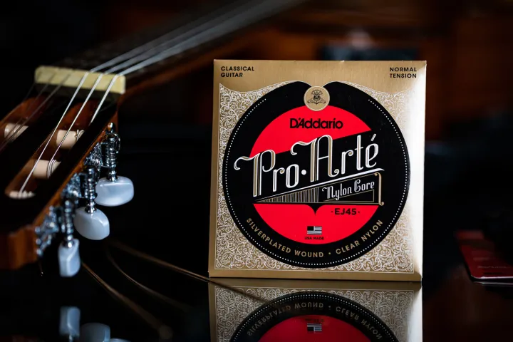 D'Addario%20Guitar%20Strings%20-%20Pro-%20Arte%20Classical%20Guitar%20Strings%20-%20EJ45%20-%20Nylon%20Guitar%20Strings%20-%20Silver%20Plated%20Wound,%20Nylon%20Core%20-%20Normal%20Tension,%201-Pack%20-%20Image%204
