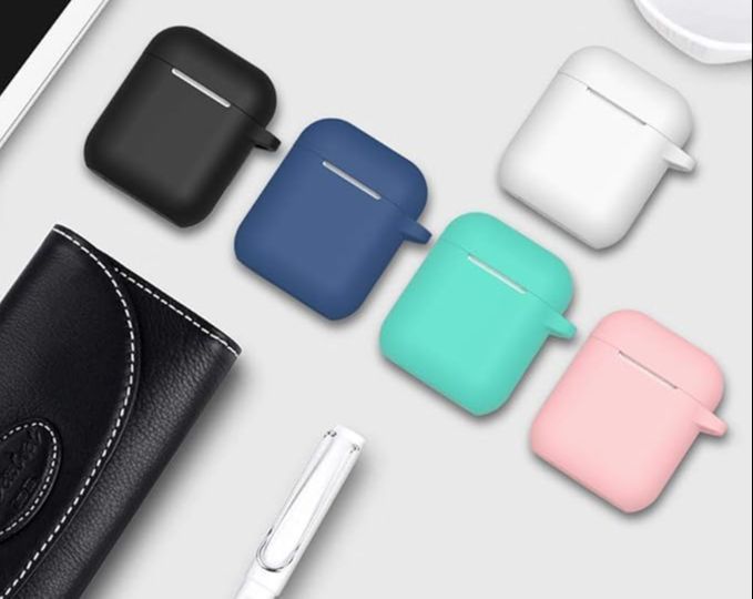 Silicone Protective AirPods Case with Hook, Full Protective Cover
