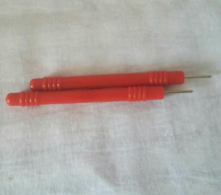 Paper quilling needle