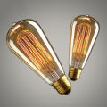 40W E27 220-240V Edison Light Bulb, Retro Yellow Light W-filament Bulb Coffee House Decor Industrial Style Lamp. 