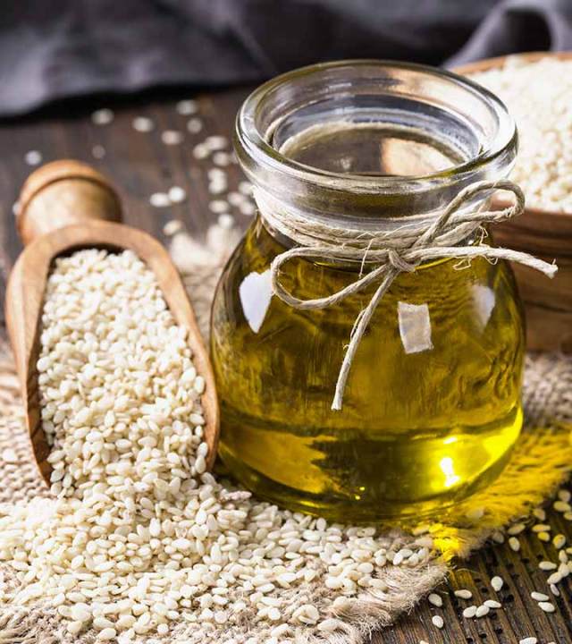 Jaffna%20Organic%20Pure%20Sesame%20Oil%20%20Jaffna%20Organic%20Pure%20Gingelly%20oil%20%20100%25%20pure%20Healthy%20750l%20Bottle%20For%20Cooking%20-%20Image%203