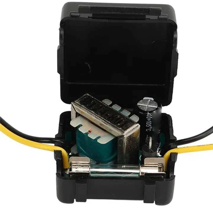 Car%20Power%20Filter%2012V%20Stereo%20Power%20Supply%20Filter%20Audio%20Noise%20Reducer,%20for%20Equalizers%20Amplifiers,%20Easy%20to%20Use%20-%20Image%204