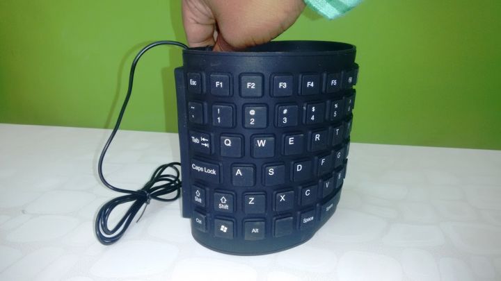 Flexible%20Keyboard%20-%20Image%203