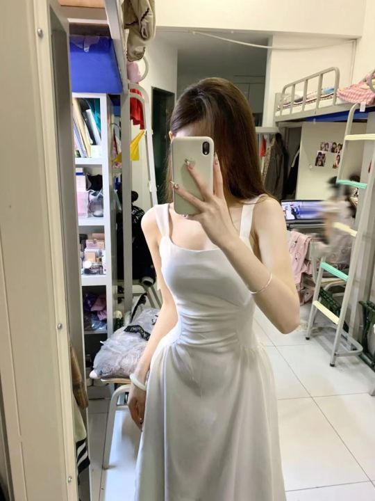 Tea%20Break%20French%20Style%20Zhao%20Lusi%20Star%20Same%20Evening%20Dress%202024%20Summer%20New%20Slim%20Fit%20Braces%20in%20White%20Dress%20-%20Image%205