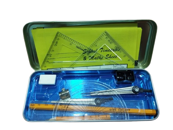 Oxford%20-%20Mathematical%20Instrument%20box%20-%20Image%202