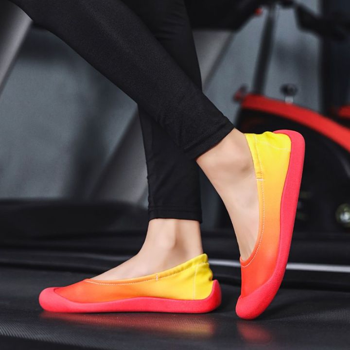 Outdoor%20Indoor%20Comprehensive%20Training%20Shoes%20Female%20Cloth%20Shoes%20Soft%20Bottom%20Non-Slip%20Yoga%20Shoes%20Rope%20Skipping%20Special%20Gym%20Treadmill%20Shoes%20-%20Image%204