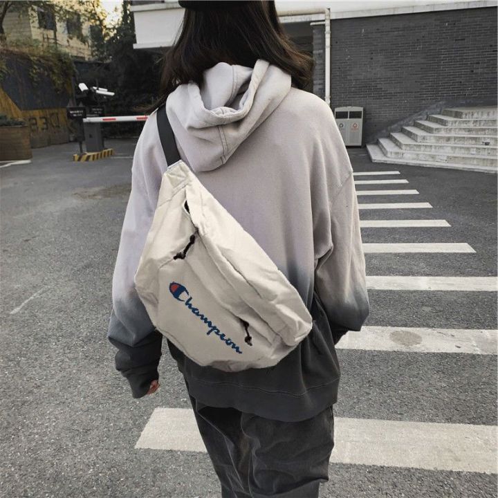 Large%20Capacity%20Queen%20Yibo%20Shoulder%20Bag%20Waist%20Bag%20Outdoor%20Chest%20Bag%20Men's%20Messenger%20Bag%20Same%20Embroidery%20Sports%20Japan%20-%20Image%203