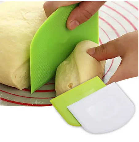 1/4Pcs Dough Scraper Bowl Scraper Food-safe Plastic Flexible Bench
