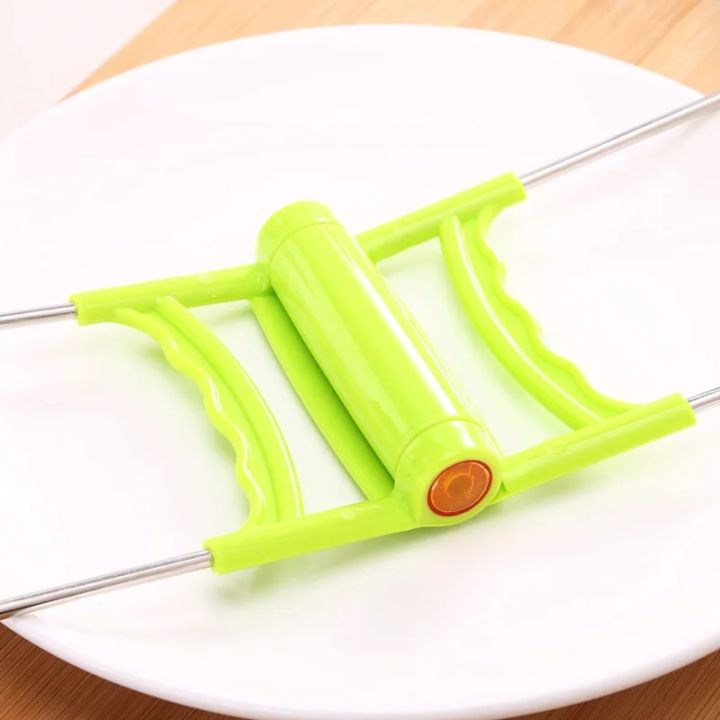 Foldable%20Stainless%20Hot%20Bowl%20Clip%20Pot%20Dish%20Gripper%20Holder%20Steamer%20Lifter%20Picker%20Heat%20Plate%20Anti-Hot%20Clamp%20Tongs%20Claw%20Kitchen%20Tool%20-%20Image%204