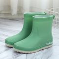 Rain Boots Women's Fashionable Outer Wear Fleece-Lined Waterproof Mid-Calf Rain Boots Non-Slip Wear-Resistant Cotton-Padded Detachable Silicon Shoes. 