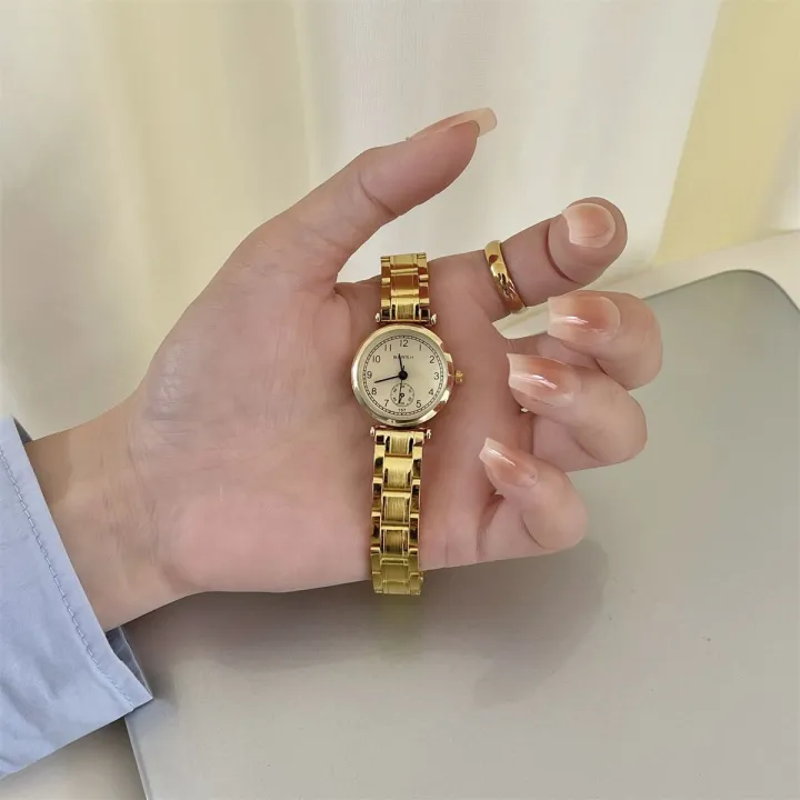 %E3%80%90Hengli%20jewelry%20story%E3%80%91Vintage%20Chain%20Watch%20for%20Women,%20Round%20Small%20Gold%20Watch,%20Exquisite%20Light%20Luxury%20Digital%20Scale%20Quartz%20Women's%20Wristwatch%20-%20Image%202