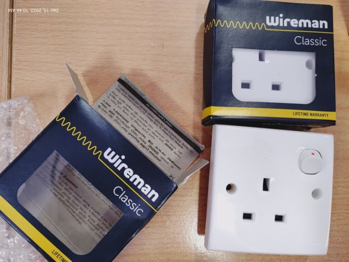 13A%20Single%20Socket%20Outlet%20Wireman%20%7C%20Wireman%20White%20%7C%20Life%20Time%20Warranty%20%7C%20%20Orange%20Wireman%20Brand%20-%20Image%203