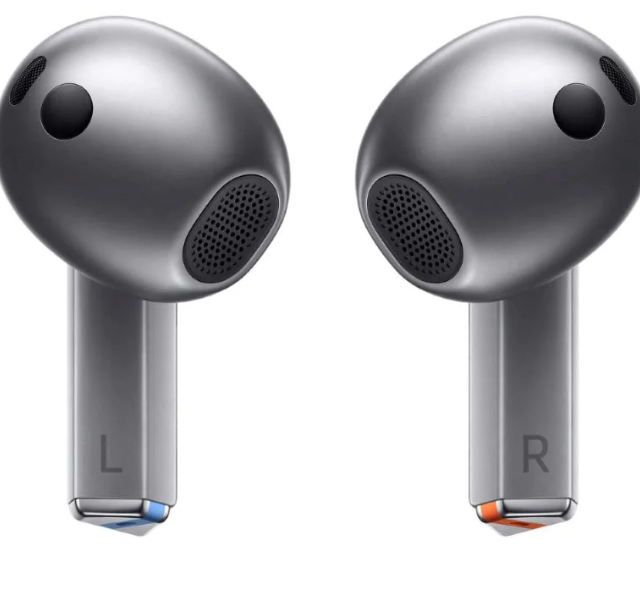Samsung%20Galaxy%20Buds3%20Wireless%20Bluetooth%20Earbuds%20True%20Wireless%20Active%20Noise%20Cancellation%20High%20Quality%20Sound%20Long%20Battery%20Life%20Fast%20Charging%20Comfortable%20Fit%20-%20Image%203