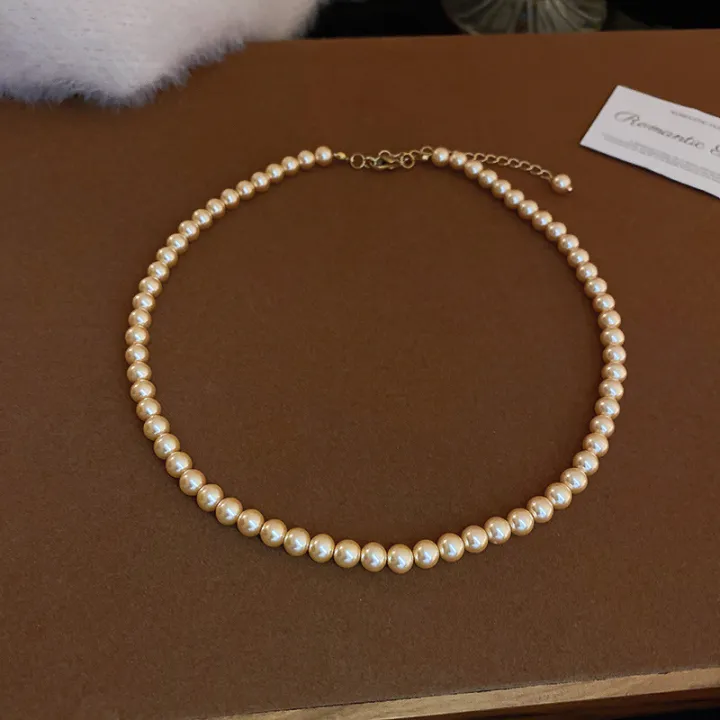 French%20high-end%20pearl%20necklace%20is%20fashionable%20and%20simple%20commuting%20versatile%20clavicle%20chain,%20niche%20design%20sense%20creative%20necklace%20women%20-%20Image%206