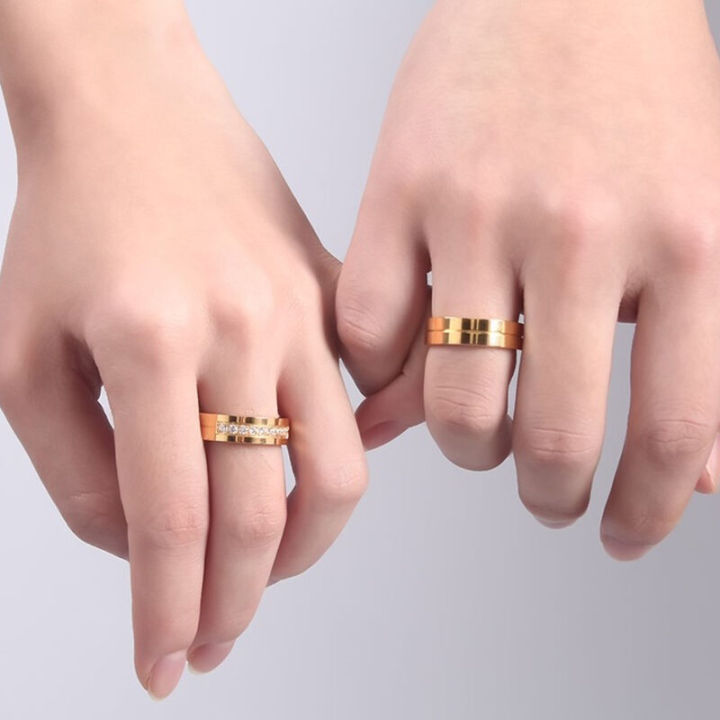 Mens%20Gold%20Plated%20wedding%20ring%20-%20Image%203
