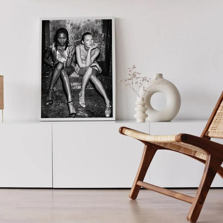 Top%20Model%20Naomi%20Campbell%20Kate%20Moss%20Smoking%20Poster%20Prints%20Wall%20Art%20Fashion%20Girls%20Iconic%20Celebrity%20Canvas%20Painting%20for%20Home%20Decor%20-%20Image%203