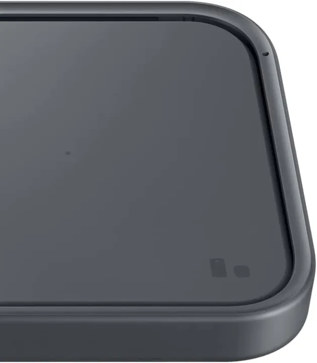 Samsung%20Super%20Fast%20Wireless%20Charger%20(MAX%2015W%20)%20-%20Image%204