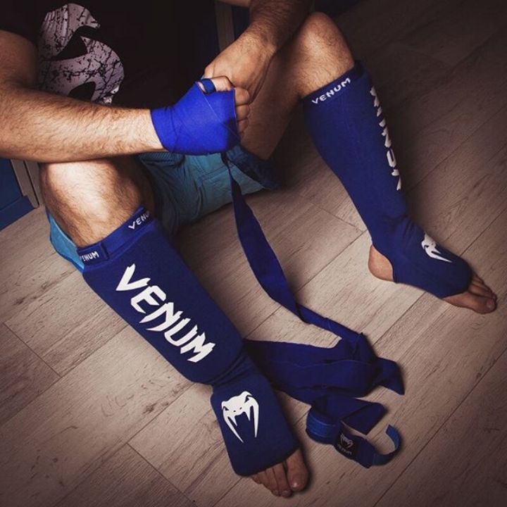Venum%20Boxing%20Bandage%20Sport%20Sanda%20Hand%20Band%20Muay%20Thai%20Hand%20Band%20Fighting%20Hand%20Guard%20Elastic%20Bandage%202.5m%20-%20Image%202