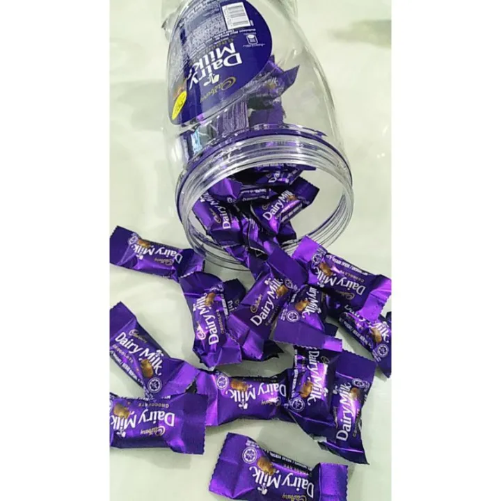 Cadbury%20Dairy%20Milk%20Mini%20Chocolate%204.5g%20x%2025Pcs%20-%20Image%202