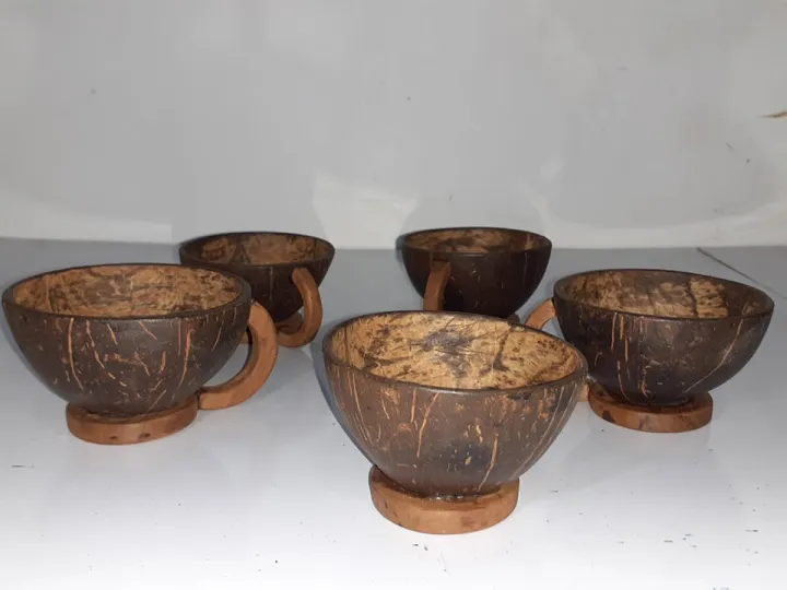 Coconut%20Shell%20Tea%20Pot%20With%204%20Cups%20-%20Desert%20Cup%20-%20Bowl%20-%20Hand%20Made%20-%20100%25%20Eco%20Frendly%20-%20Dishes%20-%20Tea%20Mug%20-%20Suger%20Bowl%20-%20Tray%20-%20Spoon%20-%20Curry%20Bowl%20-%20Image%207