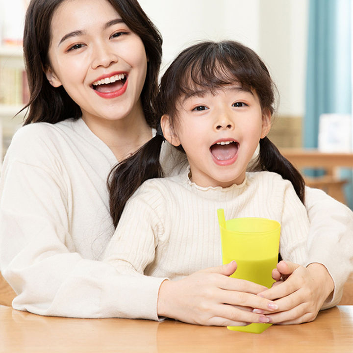 Children%20Infant%20Baby%20Sip%20Cup%20With%20Built%20In%20Straw%20Mug%20Drink%20Food-grade%20Plastic%20Integrated%20Straw%20Cup%20Kids%20Water%20Bottle%20-%20Image%205