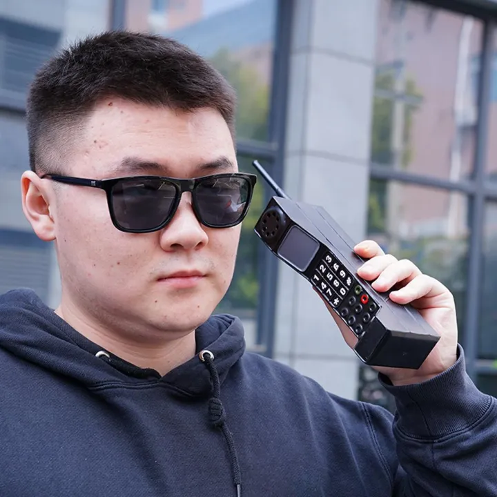 1pc%20Retro%20Mobile%20Brick%20Phone%20Model%2080'S%2090'S%20Old%20Classic%20Design%20Telephone%20Model%20Metal%20Vintage%20Old-Fashioned%20-%20Image%203