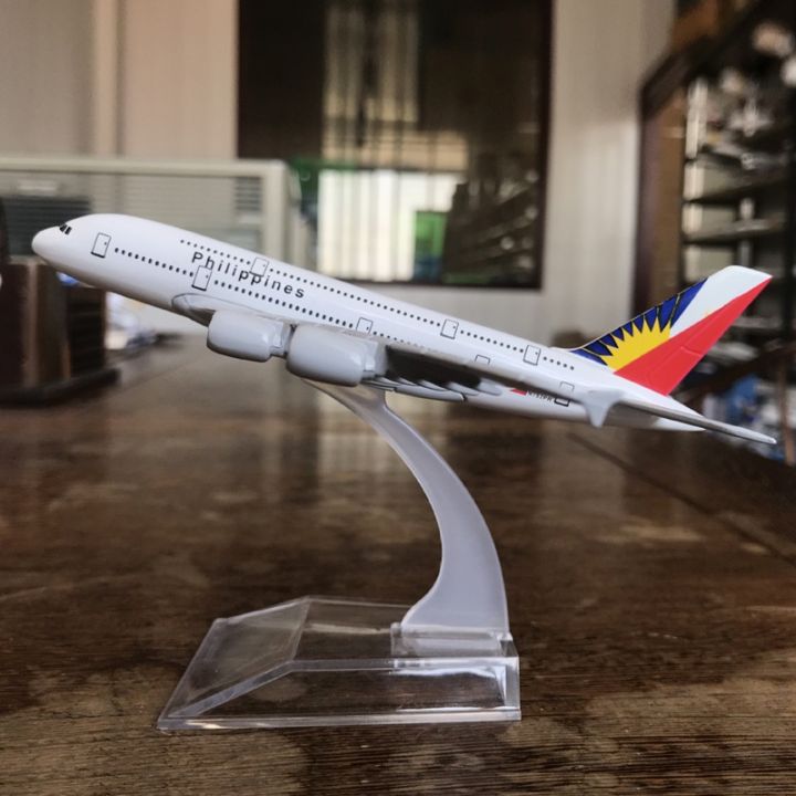 Philippine%20Airlines%20Boeing%20747%20777%20Aircraft%20Model%20PAL%20Airbus%20A380%20Cebu%20Pacific%20A320%20Diecast%20Metal%20Airplane%20Model%2016CM%20-%20Image%204