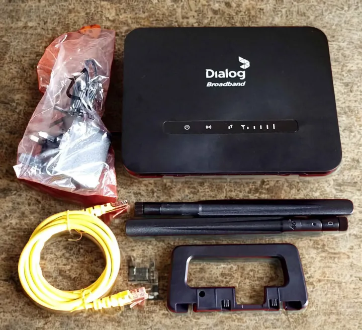 s50%20Router%20dialog%20Cat6%20Brand%20New%20Box%20(%20No%20Sim%20)%20%E0%B7%83%E0%B7%92%E0%B6%B8%E0%B7%8A%20%E0%B6%B4%E0%B6%AD%20%E0%B6%85%E0%B6%A9%E0%B6%82%E0%B6%9C%E0%B7%94%20%E0%B6%B1%E0%B7%9C%E0%B7%80%E0%B7%9A.%20s%2050%20Consoles%20Dialog%20ZLT%20S50%20CAT%206%20Router%20Brand%20New%20Device%20Only%20Dual%20Band%20Band%20-%20Image%207