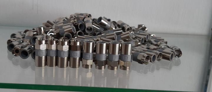 F%20Connector%20RG6%20Coax%20Coaxial%20Adapter%20Plug%20for%20TV,%20Satellite%20&%20Cable%20TV%20(25%20Pcs%20in%201%20Pack)%20-%20Image%208