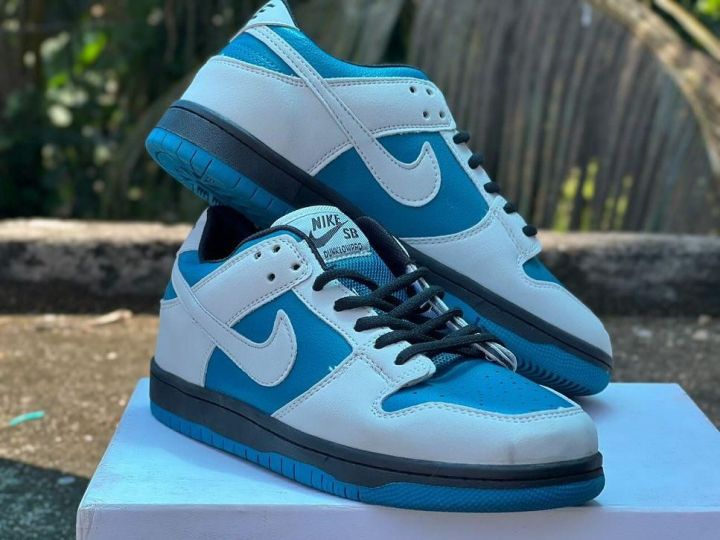 nike sneakers blue casual shoes