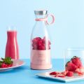 Mini Portable Rechargeable Juicer 420ML. 
