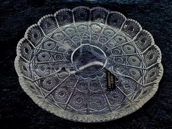 Divided%20Plates%20Fruits%20Nuts%20and%20Candies%20Serving%20Glass%20Lirmartur%20Glass%20-%20Image%208